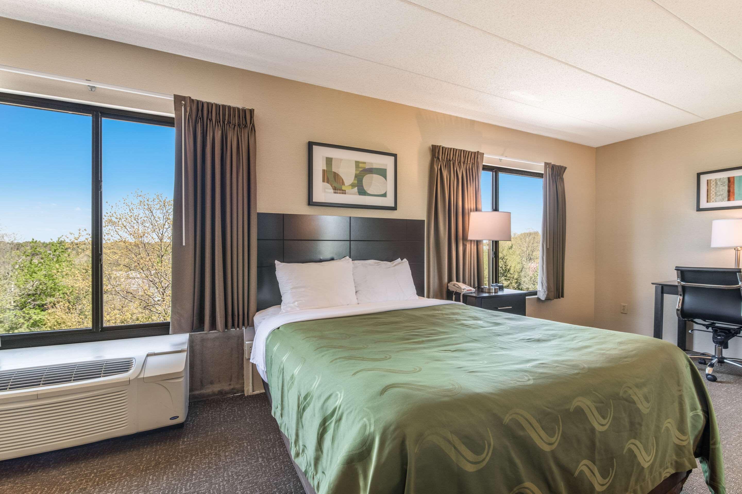 Quality Inn Portsmouth Esterno foto