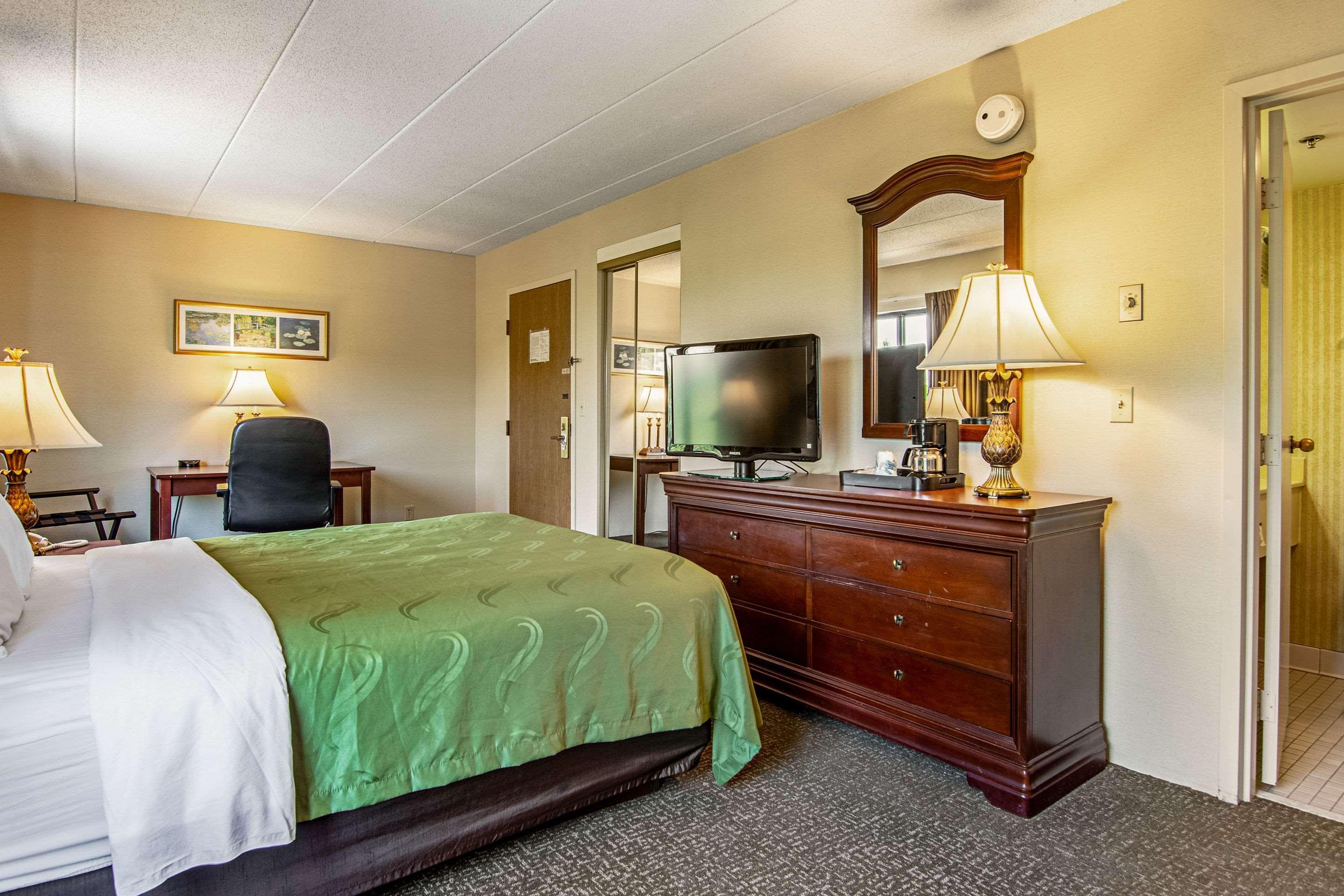 Quality Inn Portsmouth Esterno foto